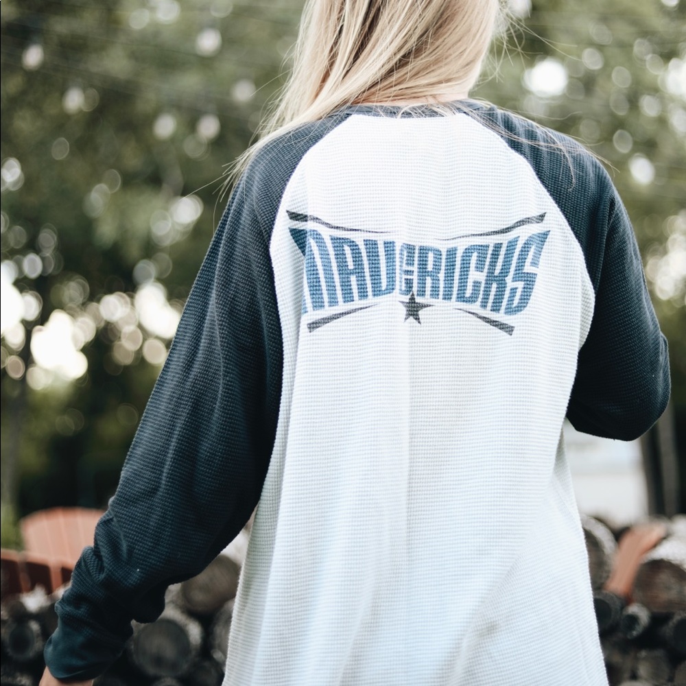 Thermal Dallas Mavericks Shirt